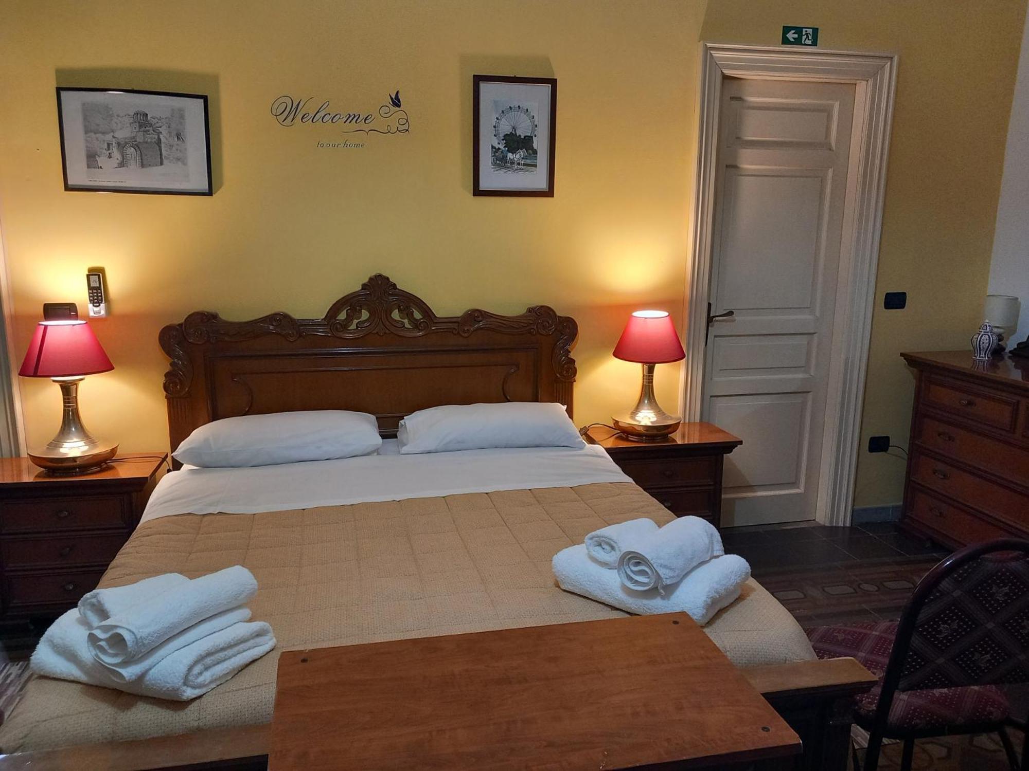 B&B Donna Elvira Siderno Buitenkant foto